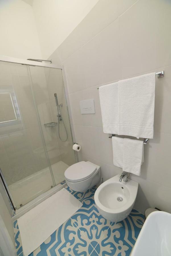 פורטו צ'זראו Latino Rent Room B&B Vista Mare מראה חיצוני תמונה