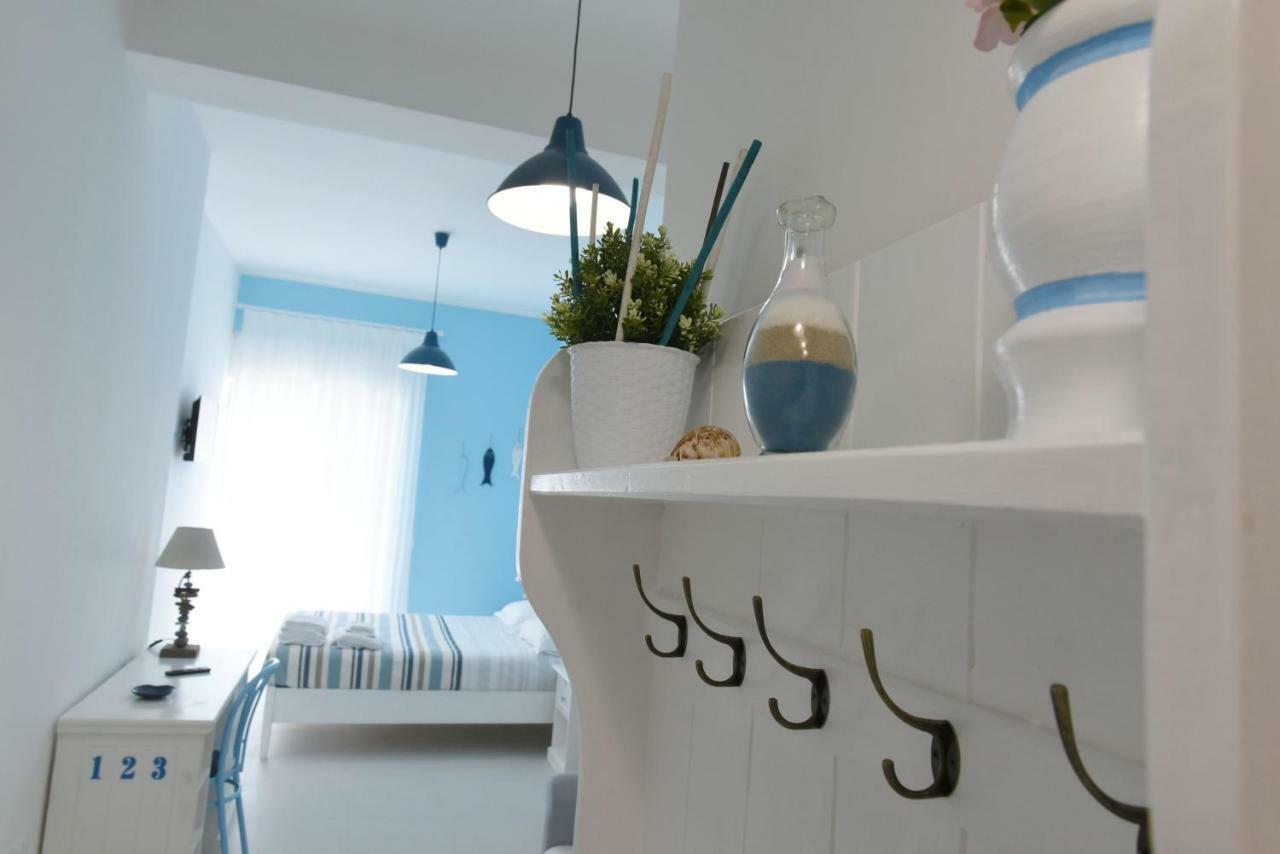פורטו צ'זראו Latino Rent Room B&B Vista Mare מראה חיצוני תמונה