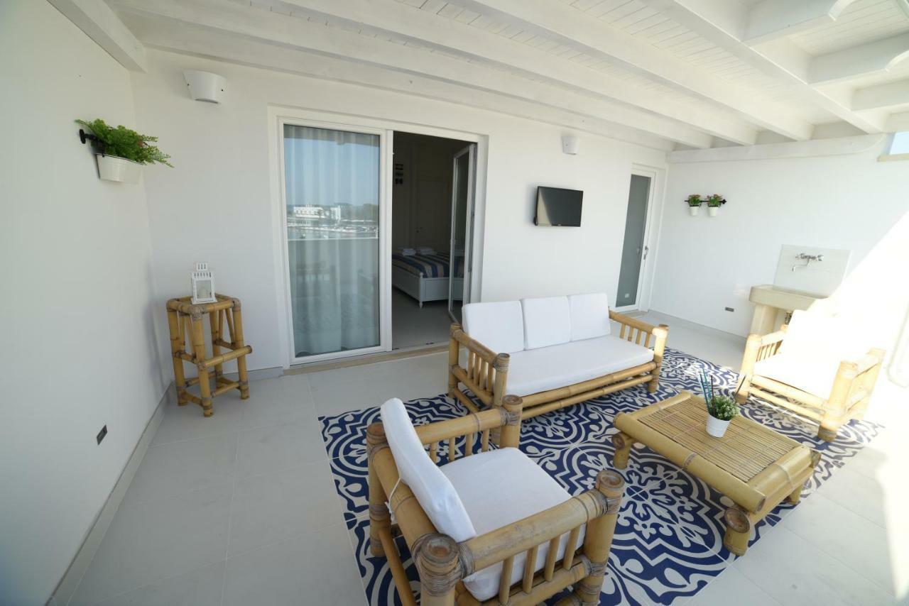 פורטו צ'זראו Latino Rent Room B&B Vista Mare מראה חיצוני תמונה